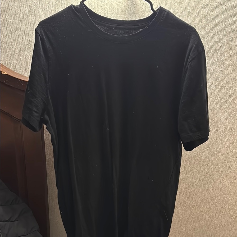 Black Short Sleeve Crew Neck Tee